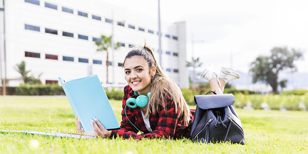 Universidad y salud integral en el currículo moderno