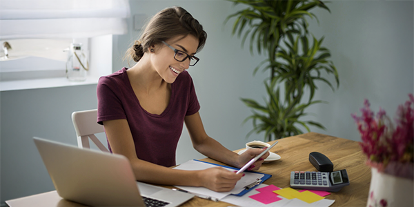 Anáhuac vs Utel liderazgo y costos