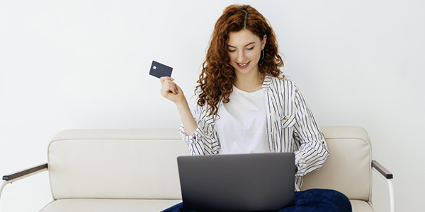 Gastos titulación Utel 2025